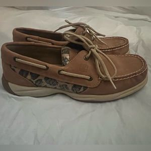 Sperry intrepid